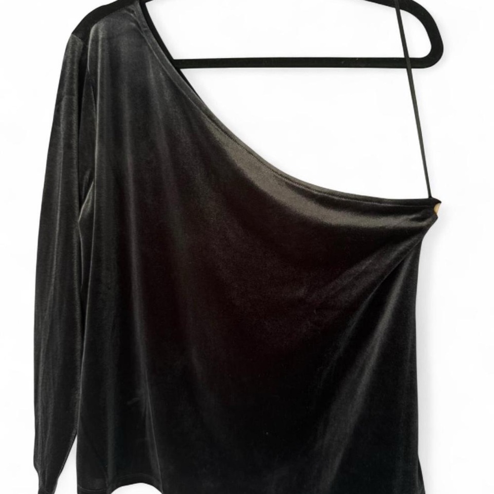 Old Navy Off-Shoulder Velvet Blouse Black Size 2X Women’s Plus Holiday Party Top